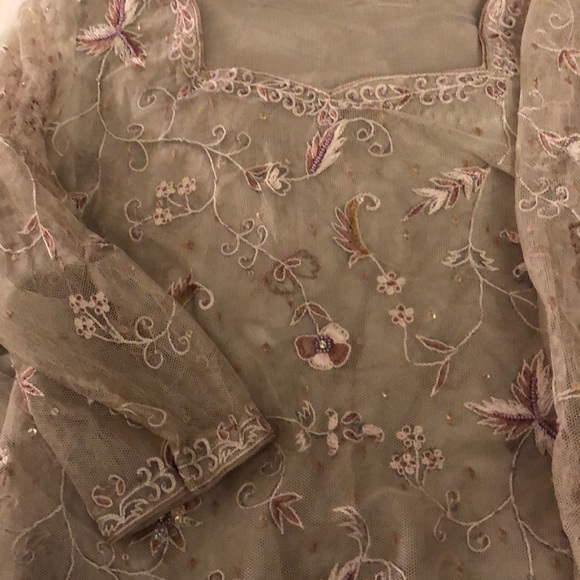 Pale purple crocheted net and satin lengha NEW - Picture 4 of 8